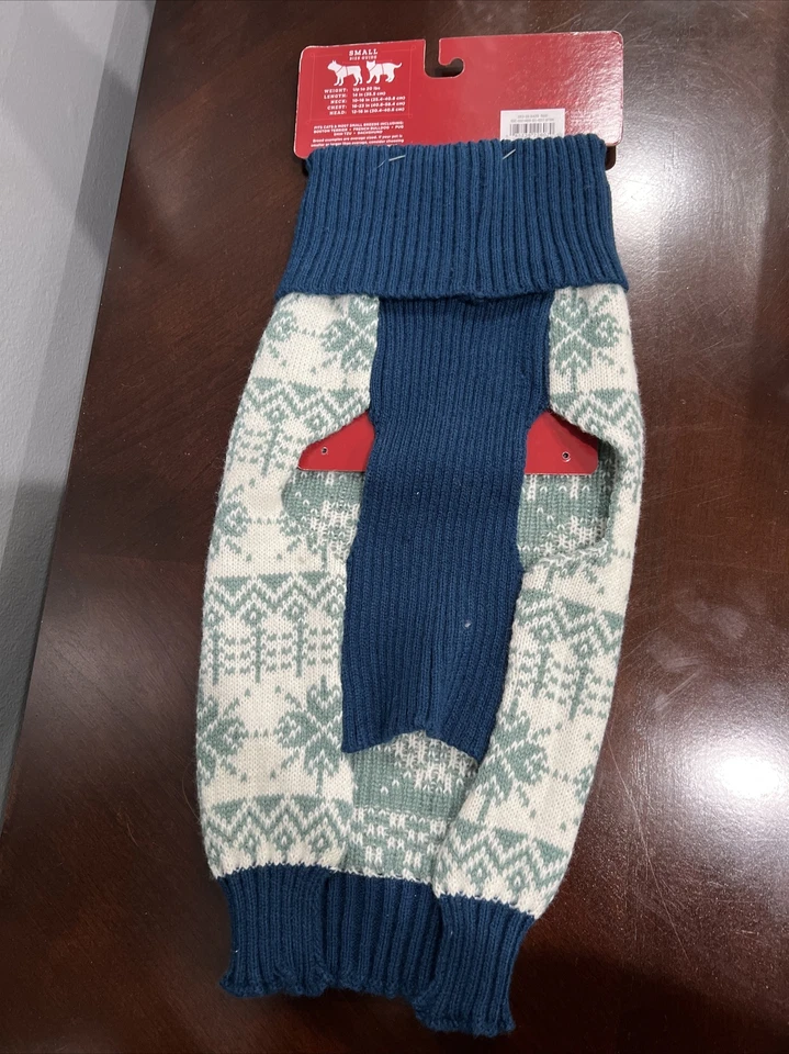 Pet Snowflake Knit Turtleneck Winter Sweater Blue Green White Size Small - Image 1 of 3