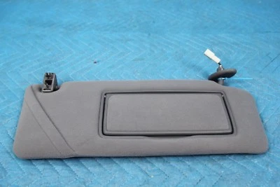 Viseira solar lateral para passageiros Lexus LS400 74310-50103-B0 cinza 1995-2000 fabricante de equipamento original - Imagem 1 de 4