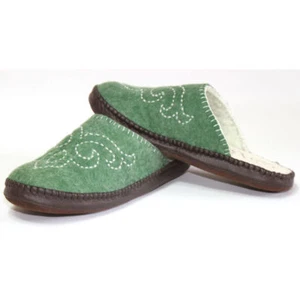 Zapatillas de fieltro verde mongol  - Imagen 1 de 1
