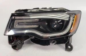 2019-20 JEEP GRAND CHEROKEE HEADLIGHT DRIVER LEFT XENON NON-AFS OEM *SEE NOTES - Picture 1 of 20