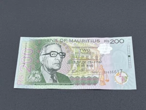 200 RUPEES BANK OF MAURITIUS 2023 PAPER BANKNOTE DD836617 UNC RARE GENUINE - Picture 1 of 2