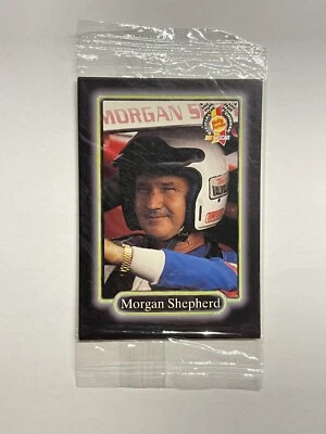 1990 Maxx Holly Farms Sealed Pack - Morgan Shepherd #HF16 Mark Martin #HF8 - Image 1 of 2