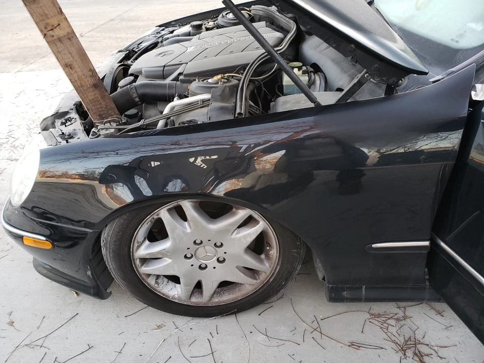 Mercedes-Benz W220 S430 S500 S600 1999 01 2002 03 04 05 2006 guardabarros izquierdo negro  Foto 1 de 2