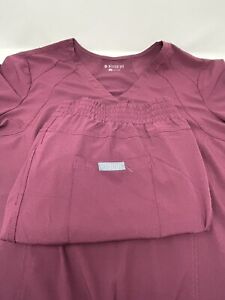 Med Couture Woman Plus Size 2Xl Maroon Scrubs Full Set Used Very Clean Ghl4.