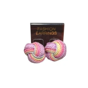 Vintage Rare Woven Raffia Knot Earrings 80's Light Pastel Vtg Costum Jewelry - Picture 1 of 3