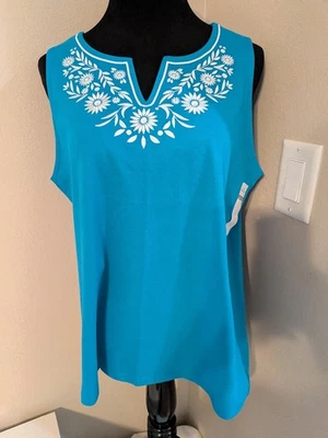 NWT Coral Bay Sz. L V-Neck Embroidered Trim Florida Tank Top - Image 1 of 4