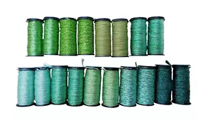 Kreinik Filo Metallizzato Medio #16 Treccia 18 Bobine Verde 9 Colori 2x Ogni 10M - Foto 1 di 4