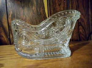 Plato de caramelo trineo de vidrio vintage Avon decoración navideña - Imagen 1 de 4