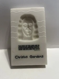 Scultura Volto di Gesù Cristo Giardini Espositore 2000 con Scrittura. Pietra 291 - Foto 1 di 3