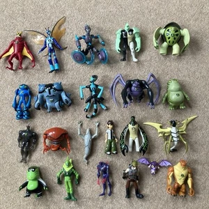 Bandai Vintage Ben 10 Bundle Of Figures  - Picture 1 of 5