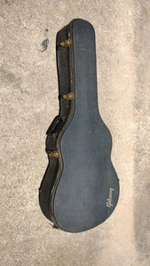 Early 1970's Gibson Acoustic Guitar Hard Shell Case! -LL - Picture 1 of 2