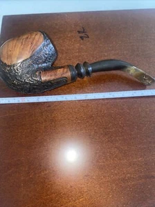 Estate find rare Gus’own smoking pipe. - Picture 1 of 10