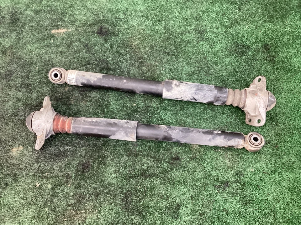 COPPIA AMMORTIZZATORI PER VOLKSWAGEN Maggiolino Serie 5C0512011CJ (11>) - Immagine 1 di 4