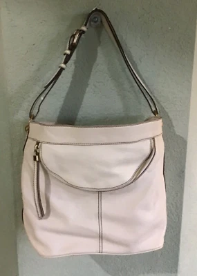 "Bolso de hombro Maxx New York de cuero blanco roto con guijarro suave 11x13"" PRÍSTINO" Foto 1 de 3