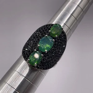 Large Sterling Silver Green Peridot and Pavé Marquisite Ring Size 4 (4.89g ) - Picture 1 of 11