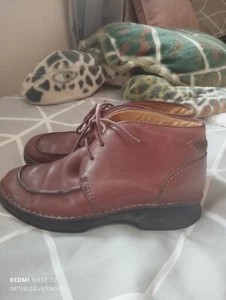 Clarks Ankle Boots Womens Size 5 Brown Leather Over Ankle Lace Up Boots - Picture 1 of 9