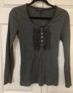 Banana Republic Womens Sweater Gray Cottonblend Ruffles Sz Small - Picture 1 of 7