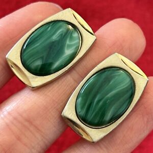 Vintage Hickok Cufflinks Gold Tone Metal Green Glass Designer Men’s Jewelry