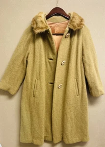Vintage Forstmann Frigelda Womens Winter Coat Sz S/M Brown Wool Fur Collar Lined - Picture 1 of 19