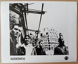 ORIGINAL PRESS PHOTO AUDIOWEB - Picture 1 of 1