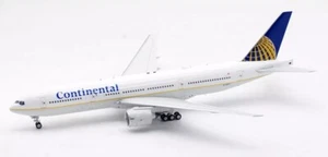 Continental Airlines / Boeing 777-200 / N78001 / IF772CO1224 / 1:200 - Picture 1 of 15