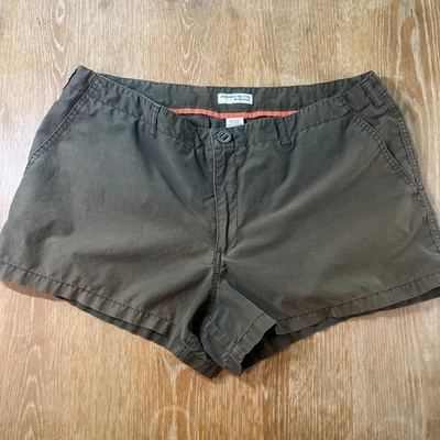Abercrombie & Fitch Khaki Chino Short Shorts Hiking Girls Size 14 Y2k - Image 1 of 4