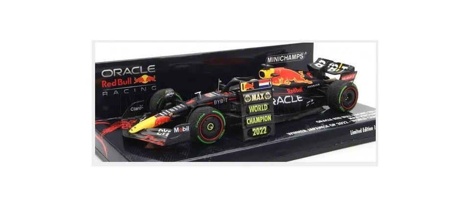 Minichamps 410221801 1/43 RED BULL RB18 M. VERSTAPPEN VAINQUEUR GP JAPONAIS 2022