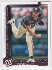 Juego de béisbol Topps 2025 del equipo nacional de Washington series 1 y 2 - Imagen 1 de 1