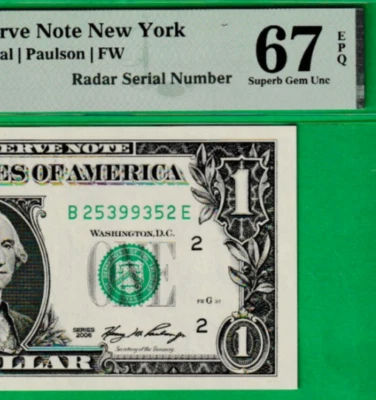 RADAR SERIAL # B 25399352 E   $1   2006  Federal Reserve note Fr. 1933-B PMG 67 - Image 1 of 3