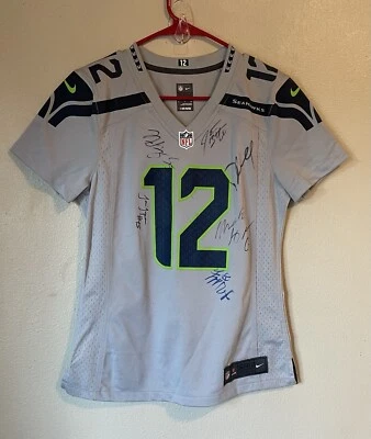 NIKE NFL Seahawks Fanatic 12, Small Jersey Signed Pete Carroll/others,  S306 - Image 1 of 4