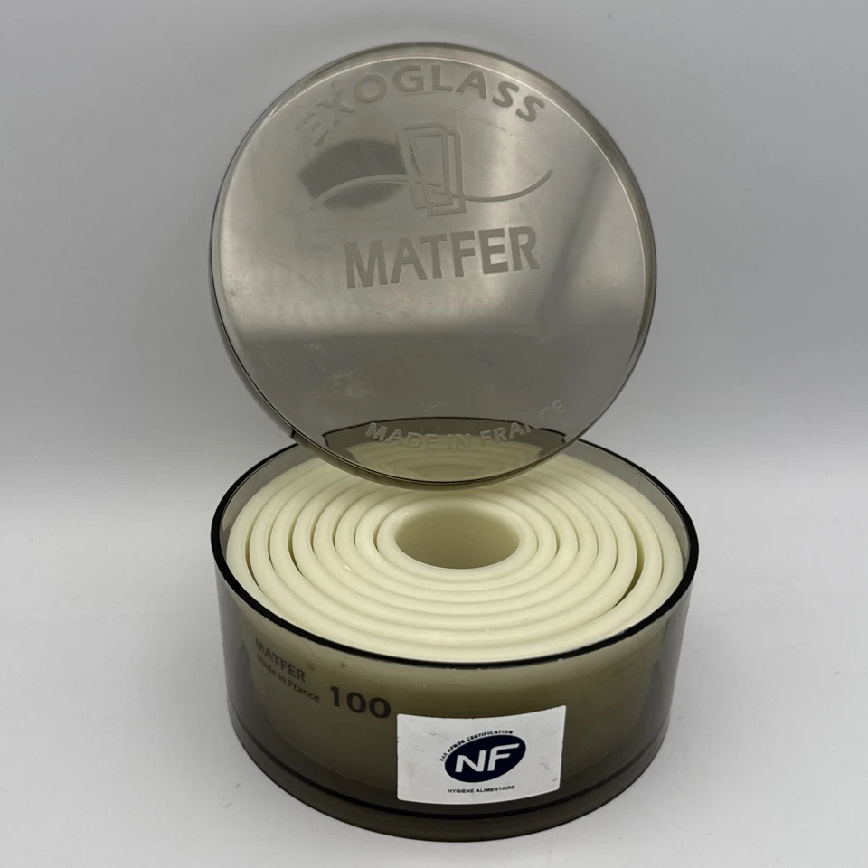 Juego de 8 cortadores de galletas de pastelería Matfer Bourgeat exoglass redondos lisos con estuche Foto 1 de 4