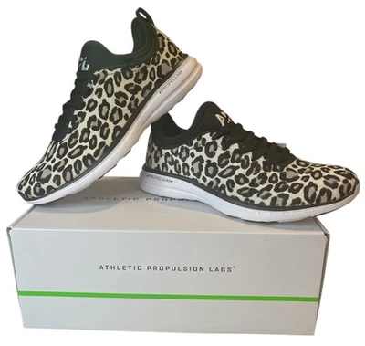 ¡Nuevo! Tenis APL Iconic Phantom para mujer talla 6 pelo de pantorrilla negro/blanco leopardo difíciles de encontrar Foto 1 de 4