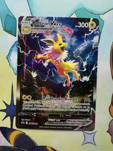 Jolteon VMAX SWSH184 Pokémon TCG Sword & Shield Black Star Promo Holo Card - Picture 1 of 2