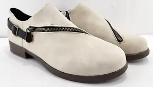Rosy womens ankle boot shoe size 8 M Beige cross zip faux leather upper NEW - Picture 1 of 8