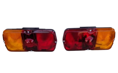 Luces traseras 2 piezas UAZ 469 Hunter 452 Bukhanka Foto 1 de 4