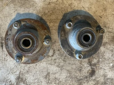 Yamaha Badger 80 1985 OEM bujes delanteros juego 22 Foto 1 de 4