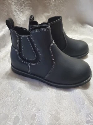 Botín Kohl's Toddler 10T Negro Imitación Cuero Cremallera al Tobillo, Nuevo Sin Etiquetas, Sin Caja Foto 1 de 4