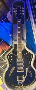 Gretsch Streamliner electric guitar Mint Condition Both Price: 45 - Picture 1 of 22