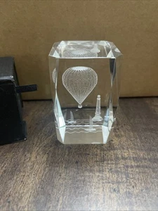 De colección Pisapapeles Cristal Sólido Globo Aire Caliente Velero Faro 3d 3x2 - Imagen 1 de 6