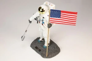 HF8001 Hobby Master 1/8 Figura in poliresina Apollo 11 NASA - Foto 1 di 2