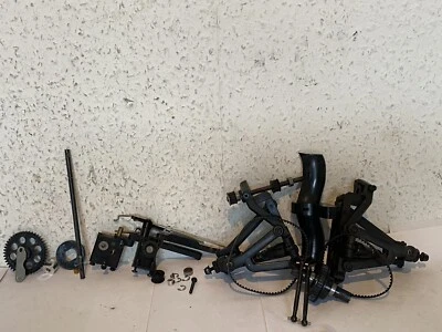 F 2004 Formel 1 Kyosho/DeAgostini / Antriebsteile,Bremse,Differential,Zahnriemen - Bild 1 von 4