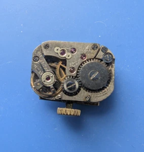 VINTAGE LADIES ALPINA ULYSSE NARDIN 17 JEWELS WRISTWATCH MOVEMENT - Picture 1 of 2