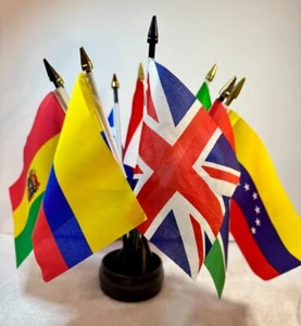VNTG Table Desk Flag Display With Flags From 9 Different Countries - Picture 1 of 7