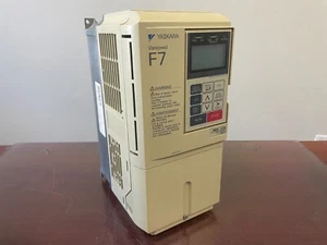 Yaskawa F7 CIMR-F7U42P2 Varispeed AC Servo Drive - Picture 1 of 9