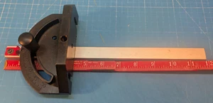 Table Saw Miter Gauge - 3/8x3/4x12" Aluminum Beam & 1-1/2x5-1/8" Resin Fence - Picture 1 of 6