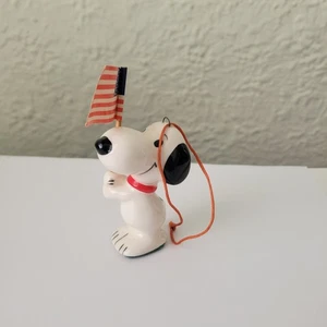 Snoopy Bicentennial Series US Flag 1958 1956 Ceramic Christmas Ornament Japan - Picture 1 of 7