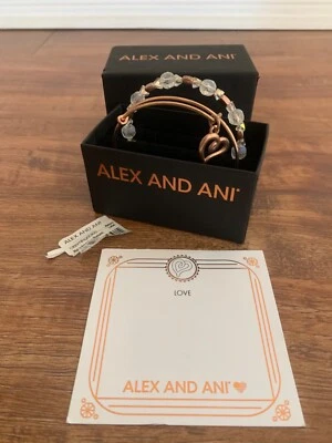 Alex and Ani Love Brazaletes Corazón Manuscritos Conjunto de 2 Pulseras Oro Rosa Cuentas Foto 1 de 4