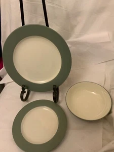 New Noritake Colorwave 8485 Green Dinner plate 11”  salad plate 8.5” bowl  7” - Picture 1 of 5