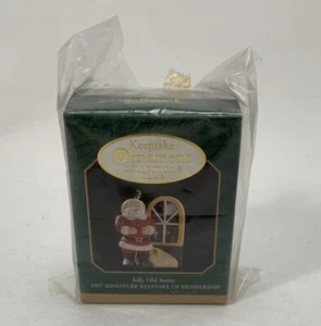 Hallmark Keepsake Ornament Collectors Club Jolly Old Santa 1997 Miniature (553) - Picture 1 of 4