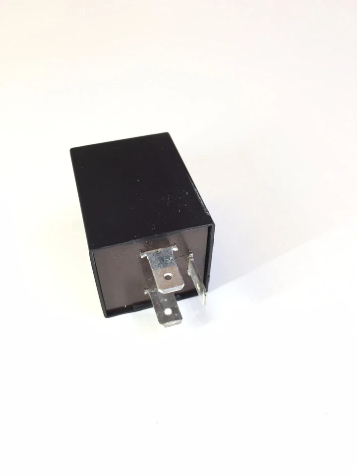 Relé intermitente LED Triumph Sprint ST955 y RS955 - Nuevo Foto 1 de 1